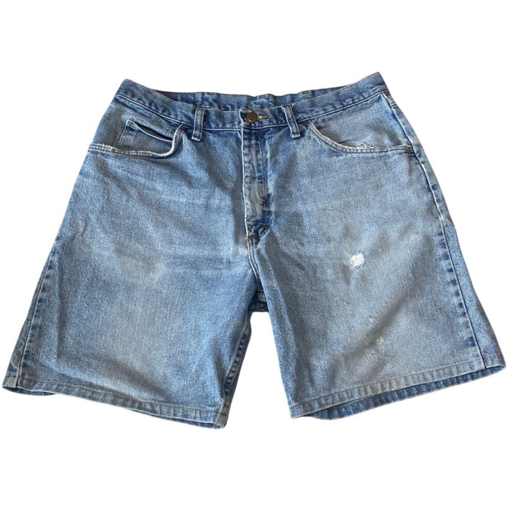 Vtg Wrangler Hero Men's Denim Shorts 34 Relaxed Fit Blue Light Wash Distressed